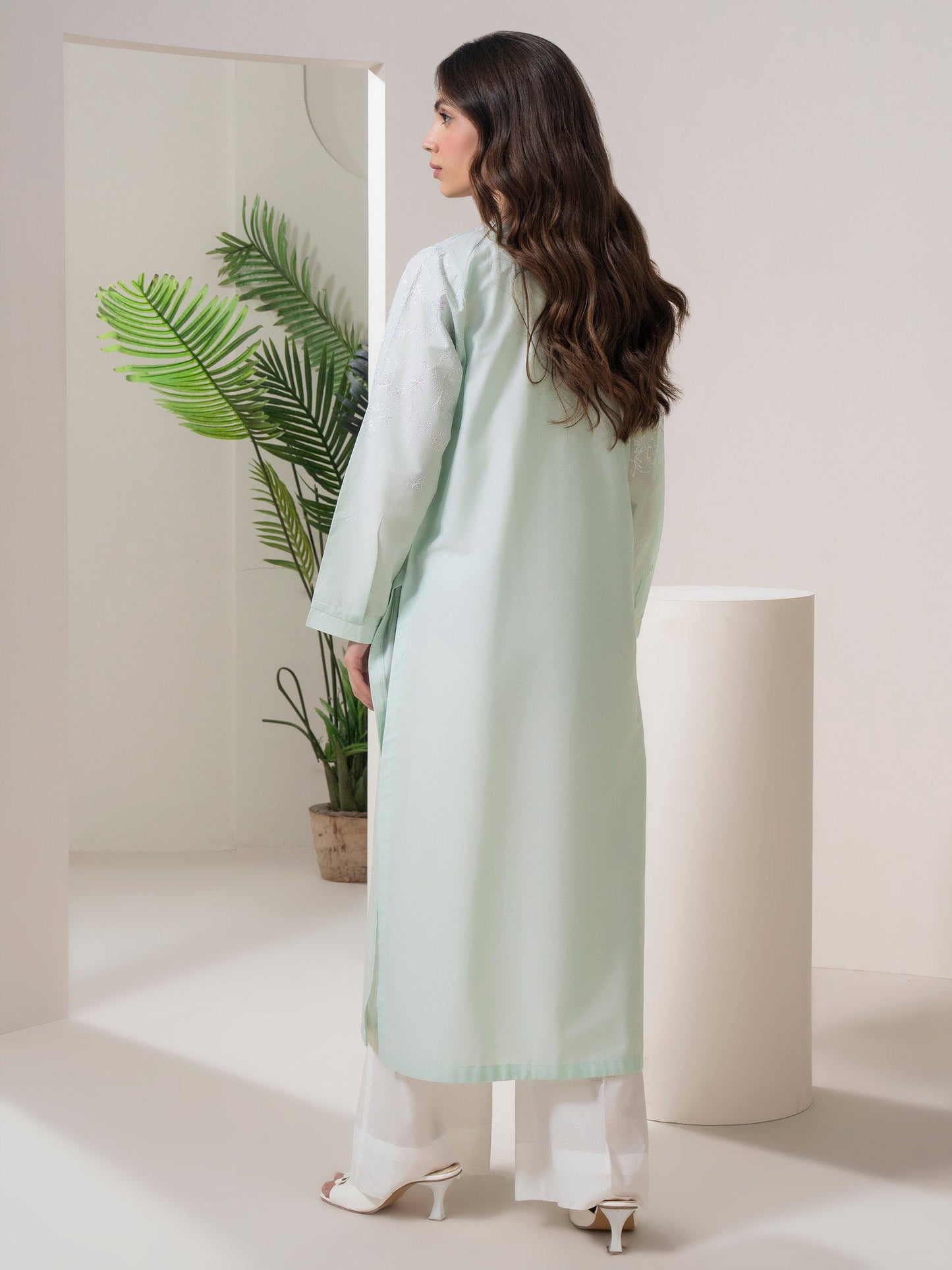 Embroidered Lawn Shirt  (Pret)